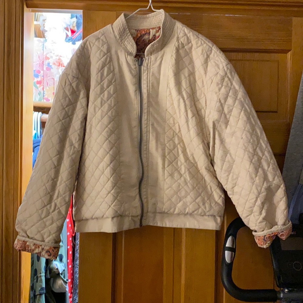 Quilted reversible jacket